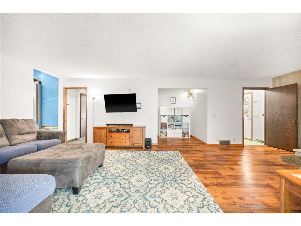 18986 Csah 14 Darwin MN 55324 7057393 image11