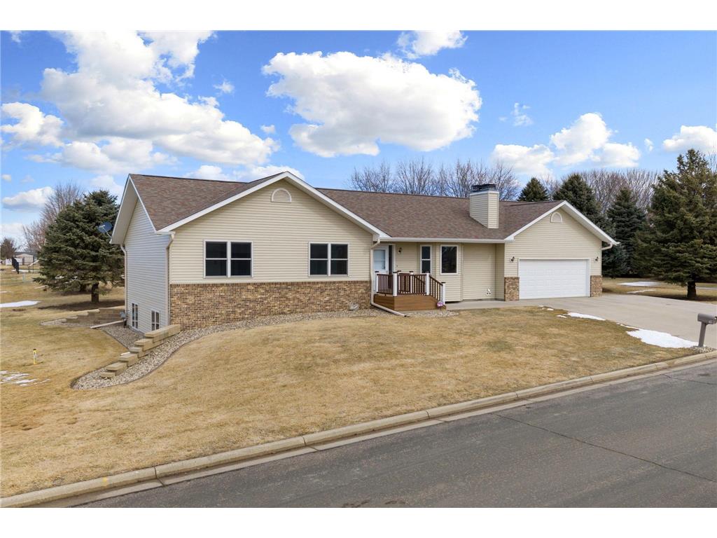 19 13th Street NE Kasson MN 55944 7029301 image1