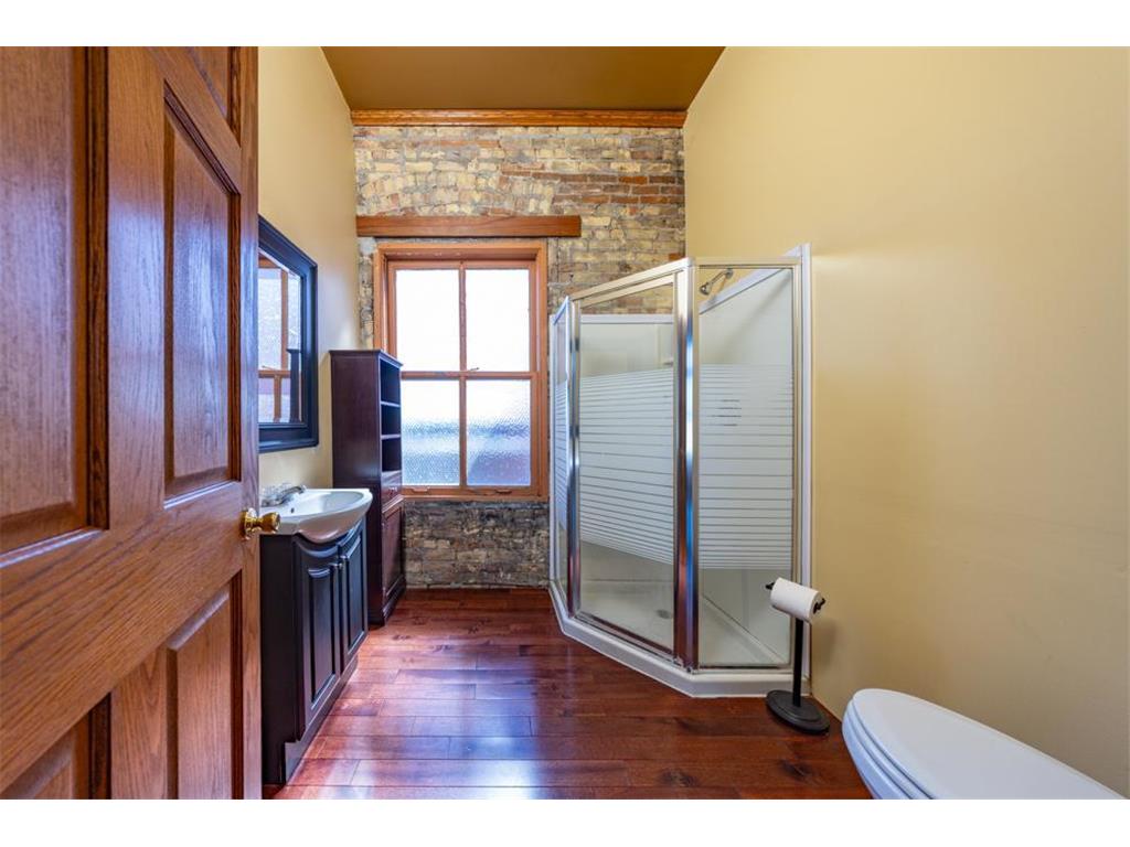 19 2nd Avenue SE Fairfax MN 55332 7062035 image13