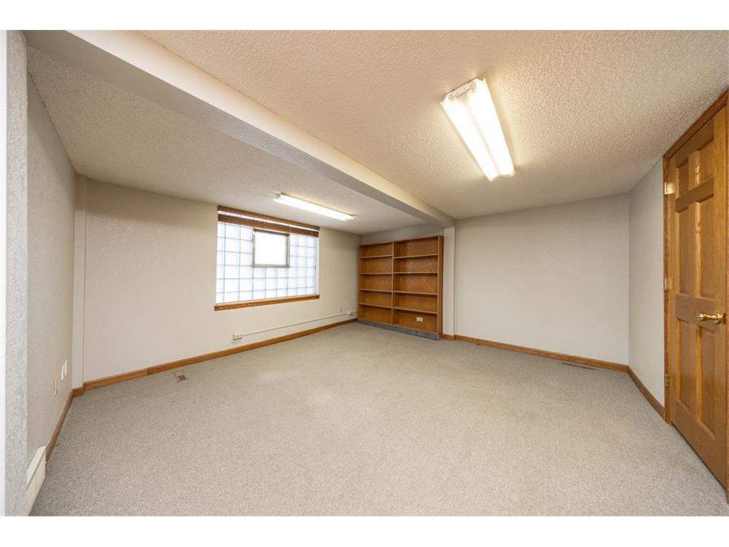 19 2nd Avenue SE Fairfax MN 55332 7062035 image21