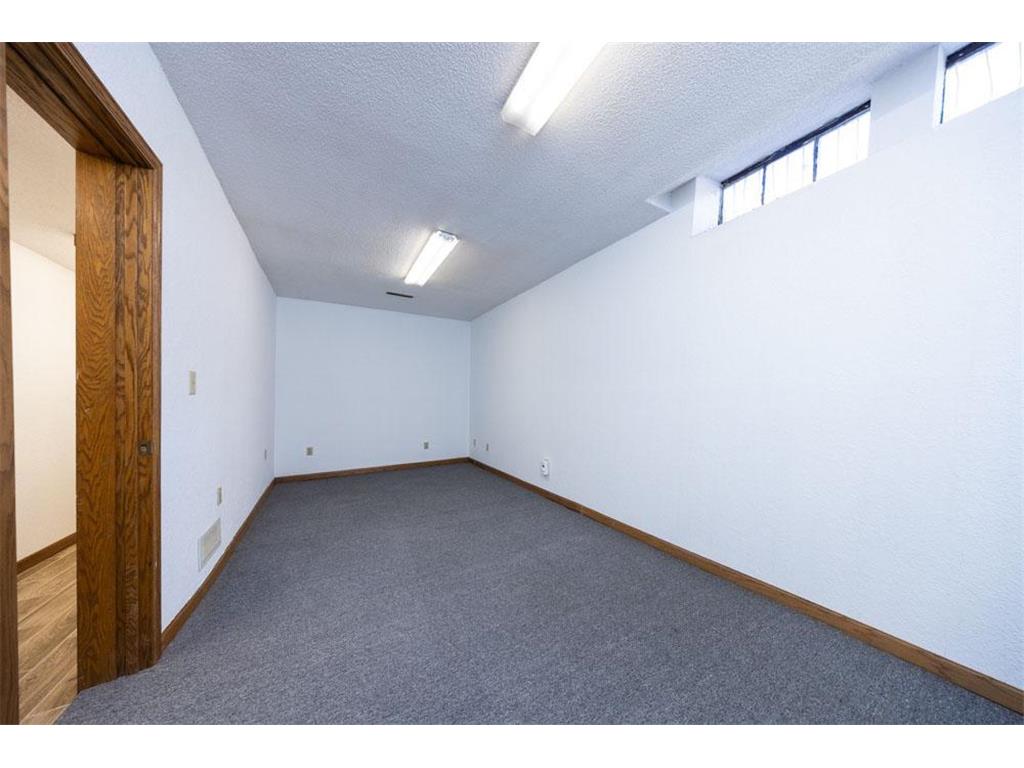 19 2nd Avenue SE Fairfax MN 55332 7062035 image29