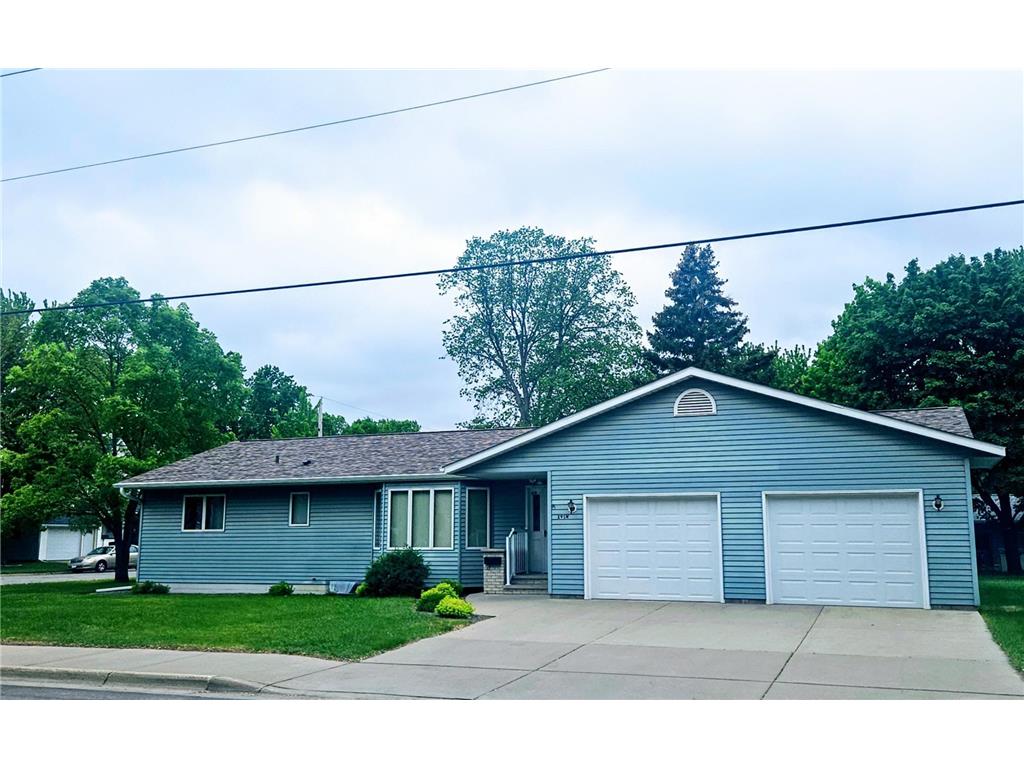 19 3rd Avenue SW Melrose MN 56352 6723713 image1