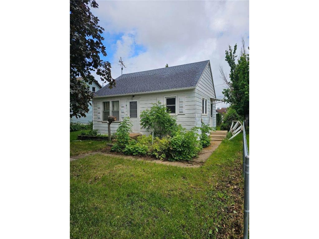 19 4th Street SW Eyota MN 55934 6543854 image1