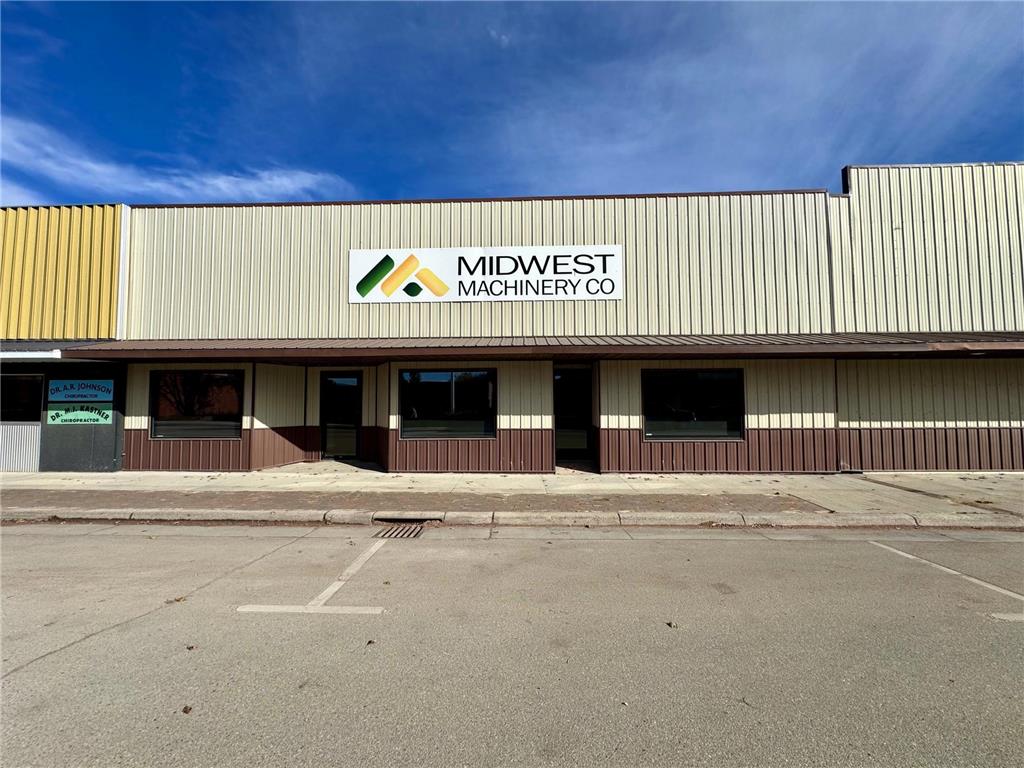 19 Central Avenue S Elbow Lake MN 56531 6813755 image1