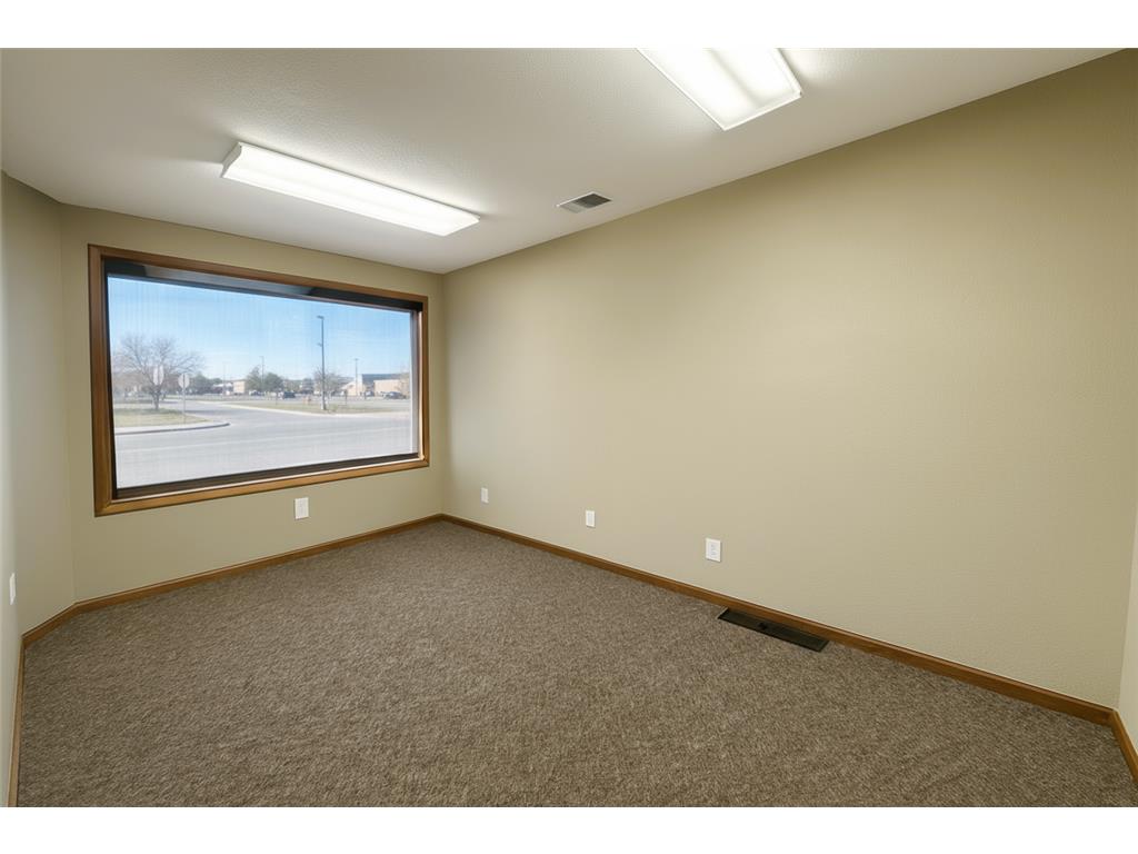 19 Central Avenue S Elbow Lake MN 56531 6813755 image12