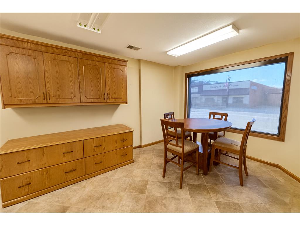 19 Central Avenue S Elbow Lake MN 56531 6813755 image20