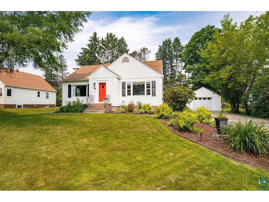 19 E Buffalo Street Duluth MN 55811 7111362 image1