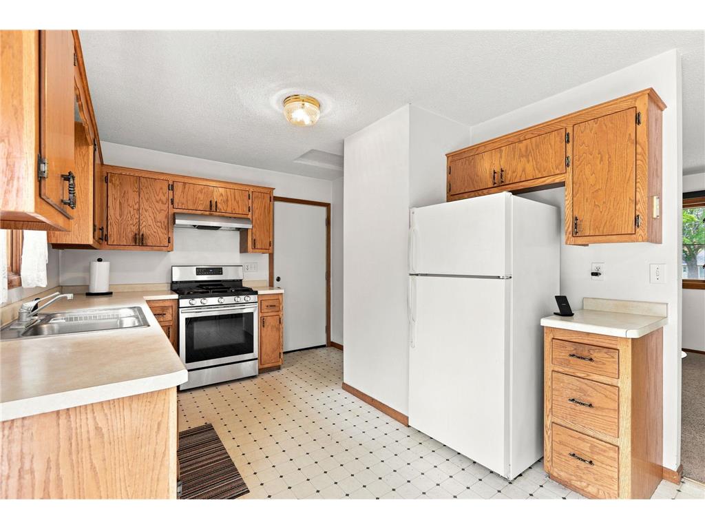 19 Heights Road NW Saint Michael MN 55376 7099783 image8