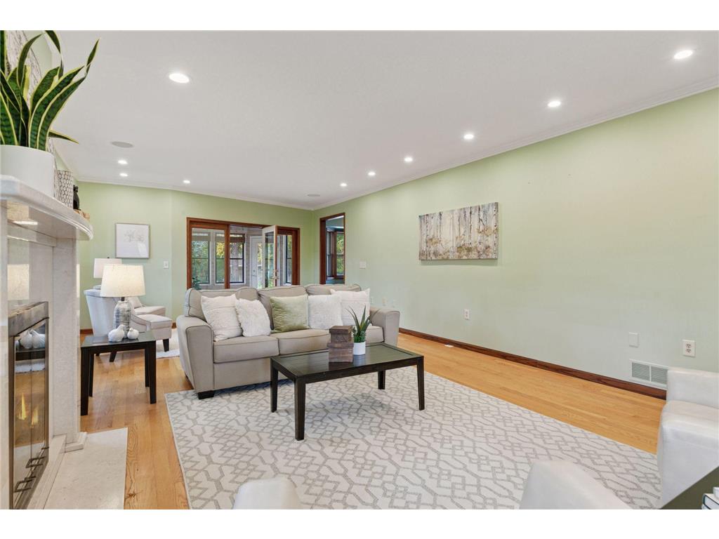 19 Meadow Lane Dellwood MN 55110 6807678 image12