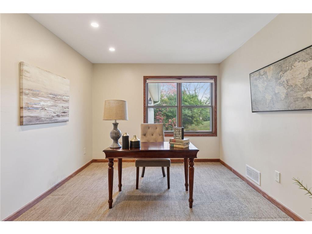 19 Meadow Lane Dellwood MN 55110 6807678 image25