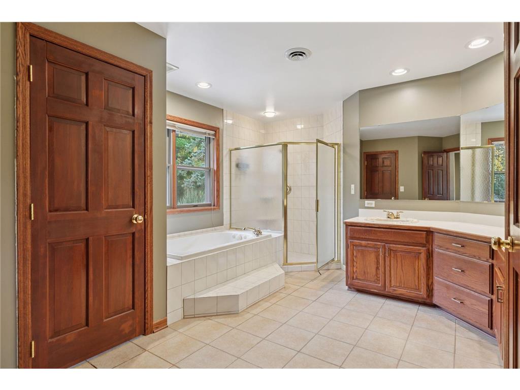 19 Meadow Lane Dellwood MN 55110 6807678 image32