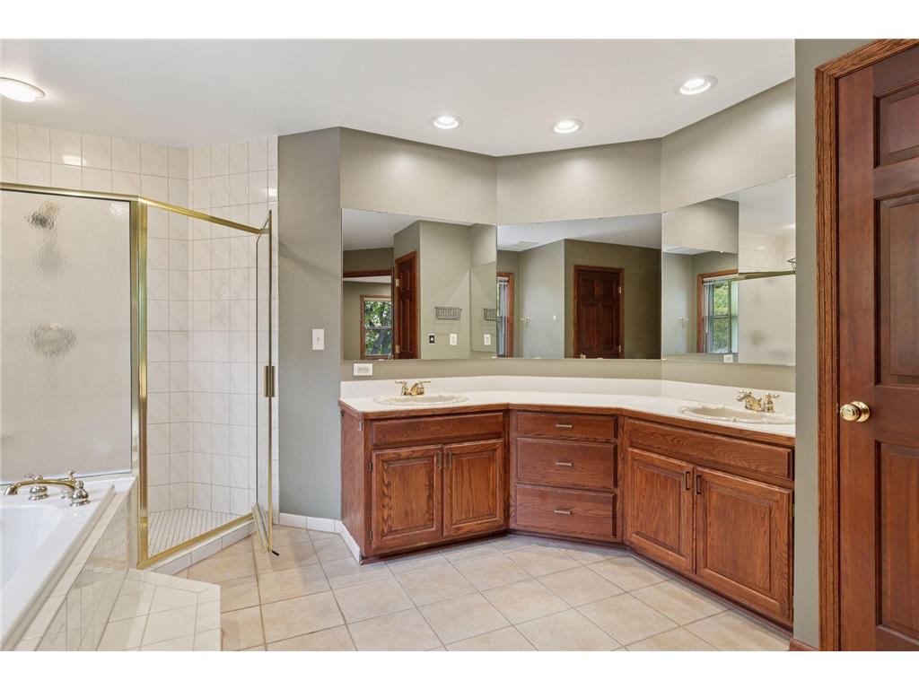 19 Meadow Lane Dellwood MN 55110 6807678 image33