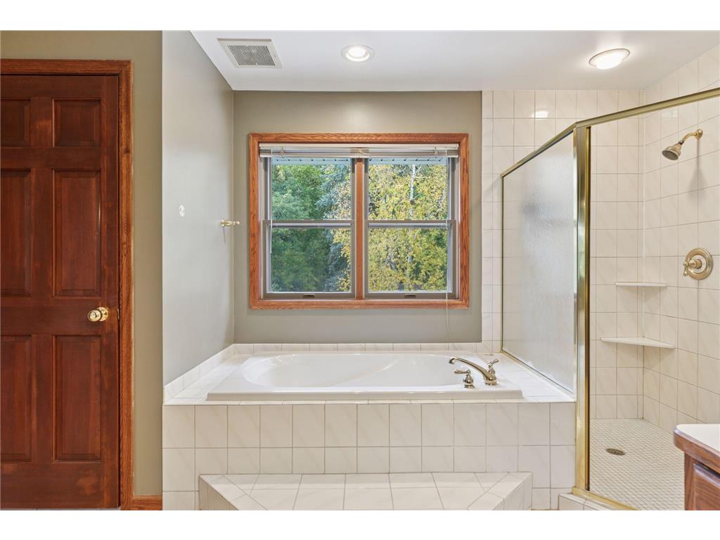 19 Meadow Lane Dellwood MN 55110 6807678 image34