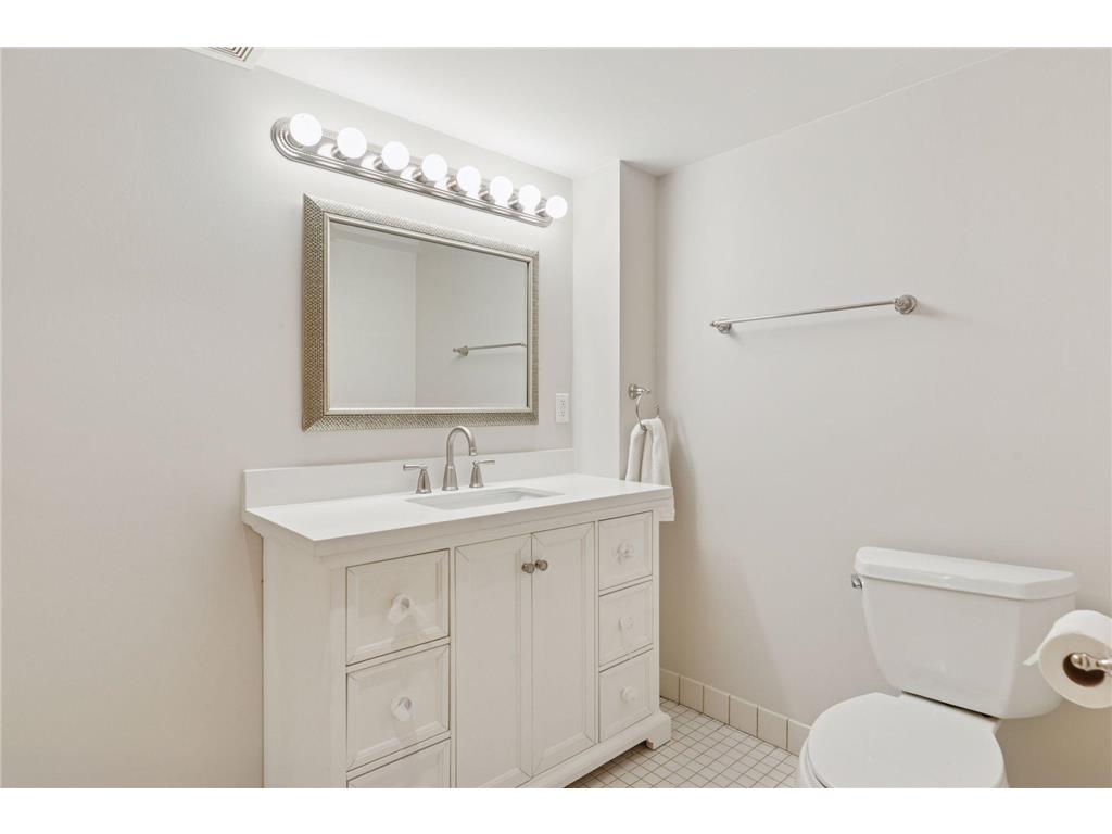 19 Meadow Lane Dellwood MN 55110 6807678 image52