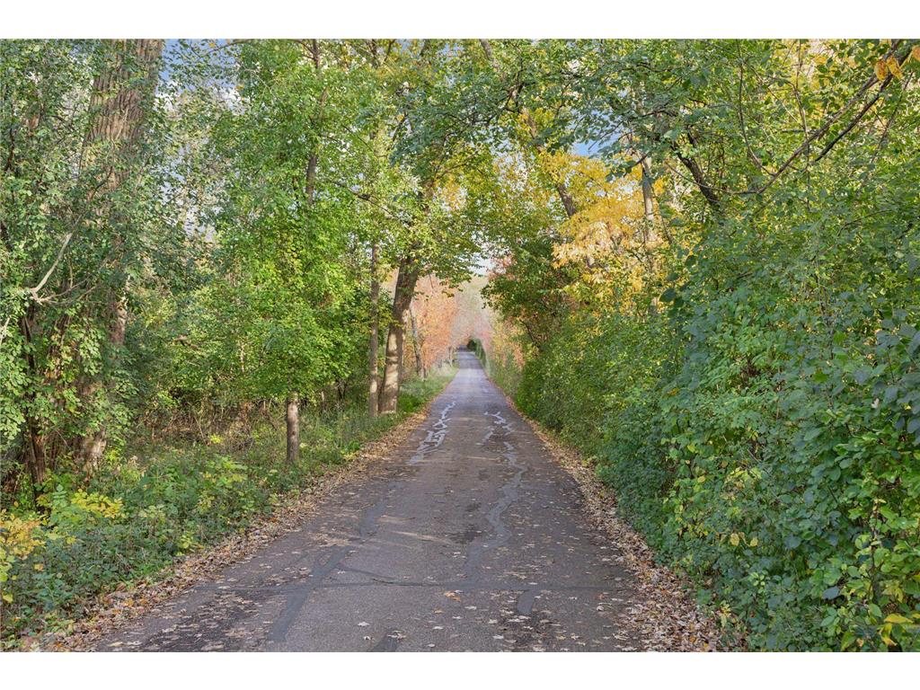 19 Meadow Lane Dellwood MN 55110 6807678 image60