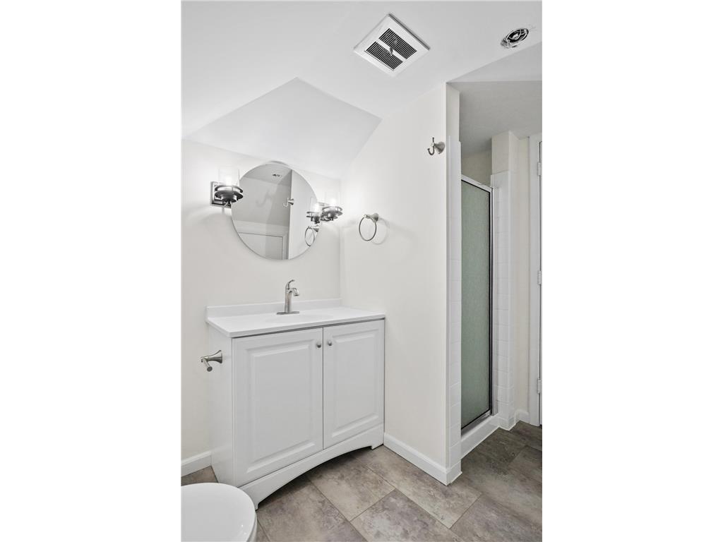 19 Mission Lane Bloomington MN 55420 7003293 image14