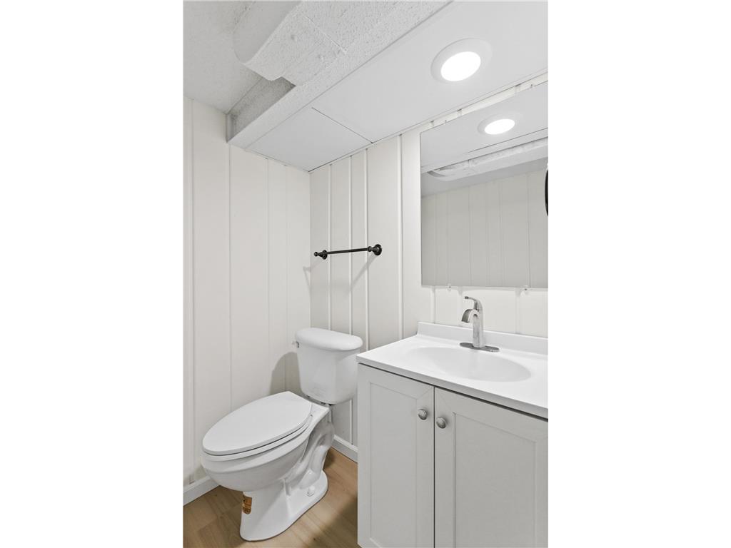 19 Mission Lane Bloomington MN 55420 7003293 image16