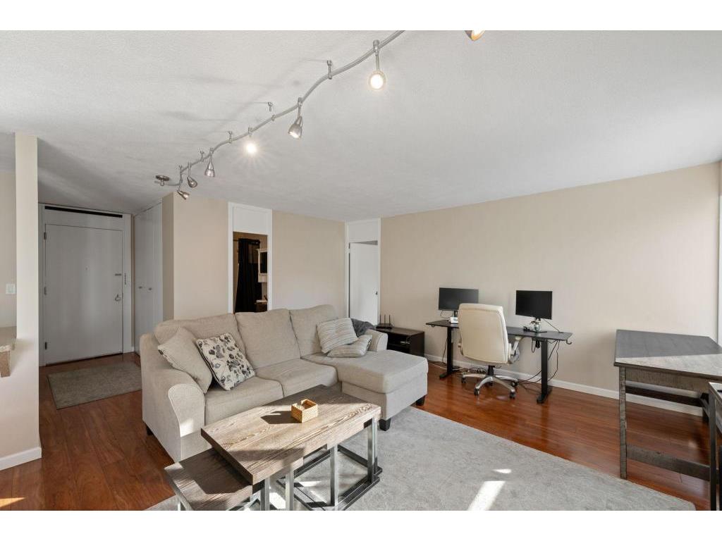 19 S 1st Street #B1503 Minneapolis MN 55401 6782897 image4