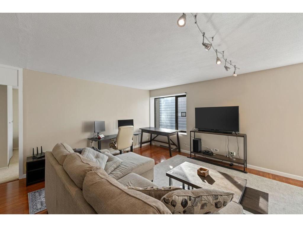 19 S 1st Street #B1503 Minneapolis MN 55401 6782897 image5