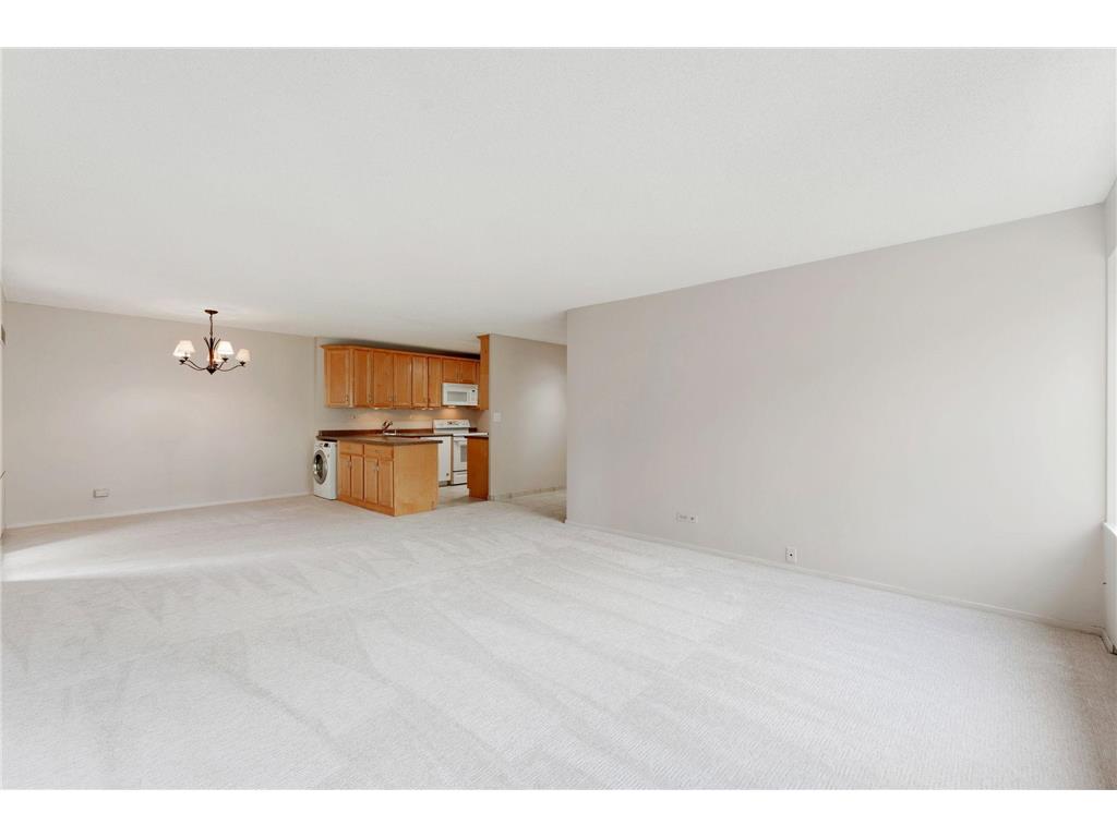 19 S 1st Street #B207 Minneapolis MN 55401 6699917 image3