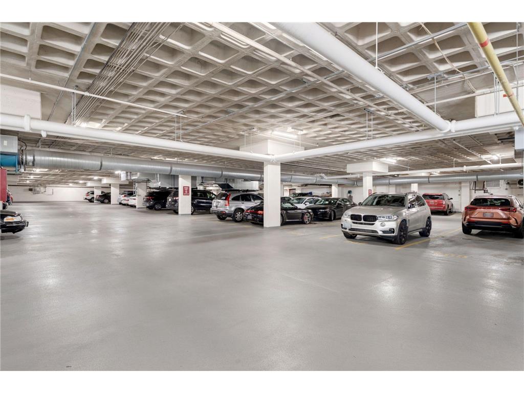 19 S 1st Street #B207 Minneapolis MN 55401 6699917 image32