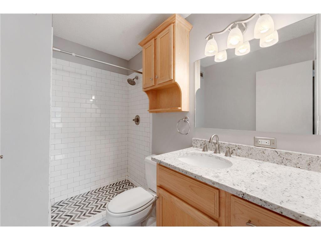19 S 1st Street #B207 Minneapolis MN 55401 7057658 image16
