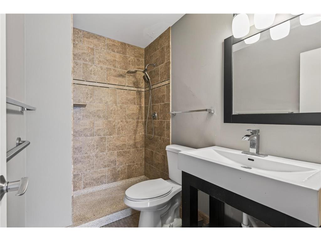 19 S 1st Street #B407 Minneapolis MN 55401 7059501 image19