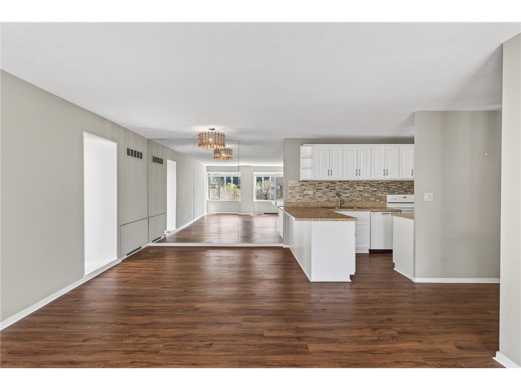 19 S 1st Street #B407 Minneapolis MN 55401 7059501 image5