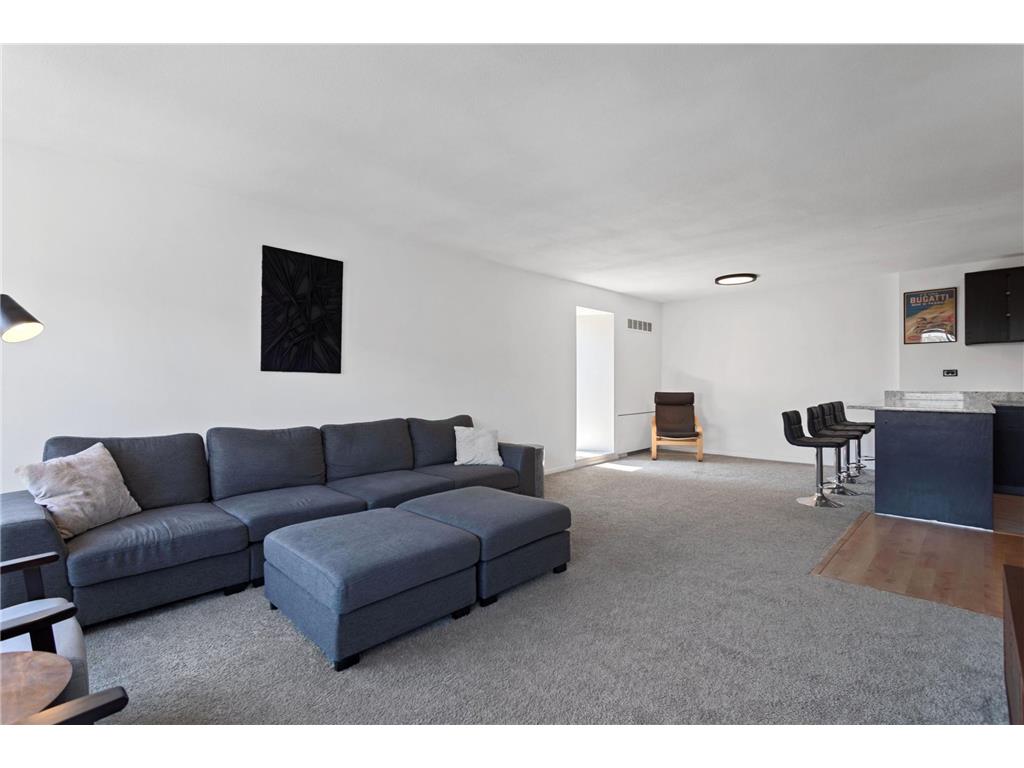 19 S 1st Street #B802 Minneapolis MN 55401 7104899 image11