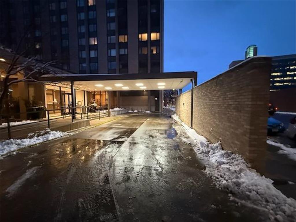 19 S 1st Street #B808 Minneapolis MN 55401 7024203 image4