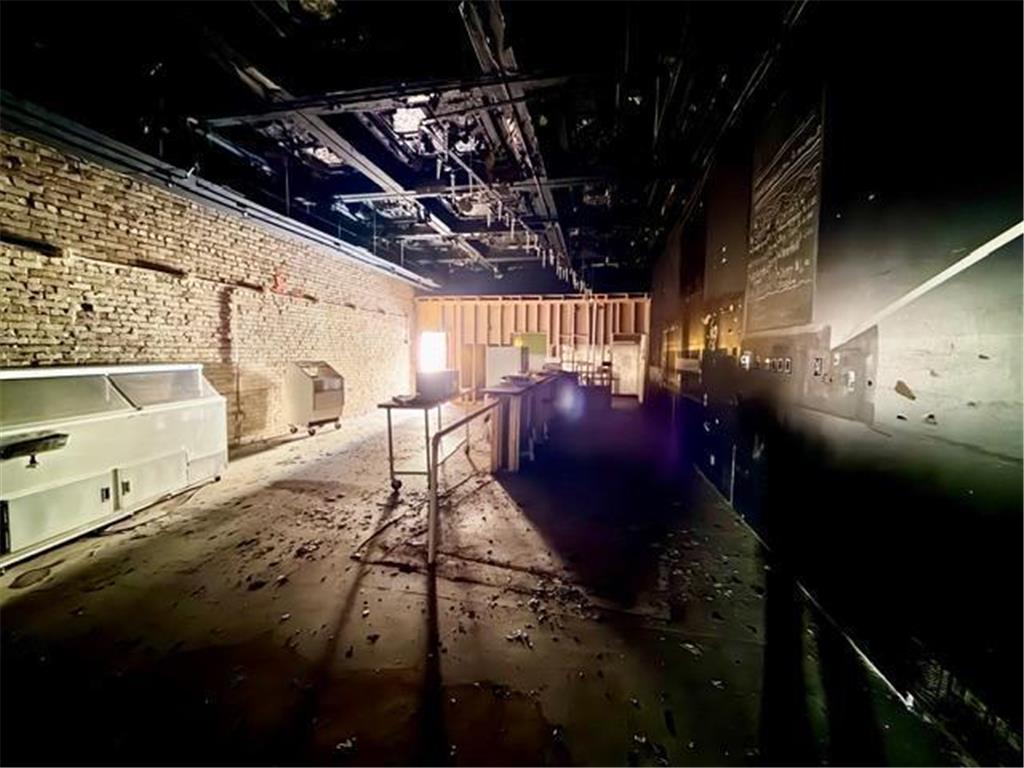 19 W Lake Street Chisholm MN 55719 7021943 image8