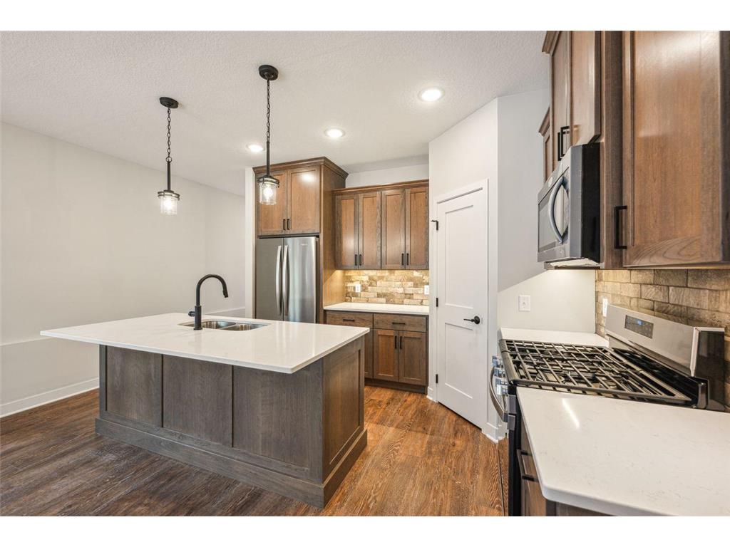 190 Morning Drive Mayer MN 55360 6757312 image4