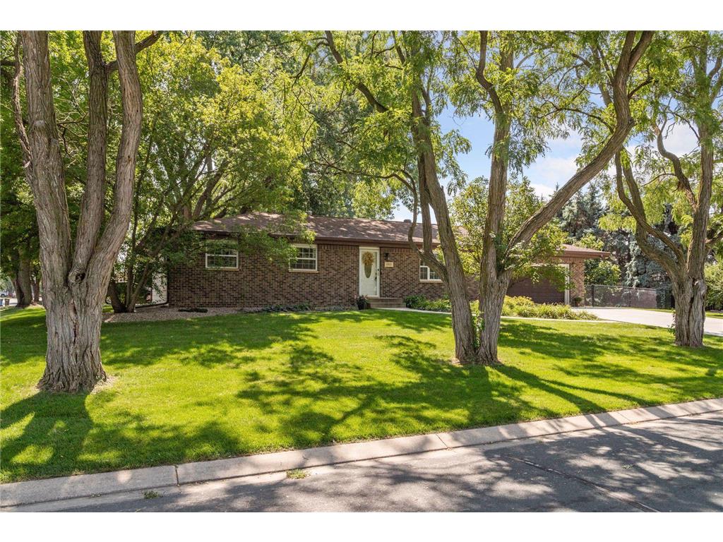 1900 11th Avenue W Shakopee MN 55379 6420225 image1