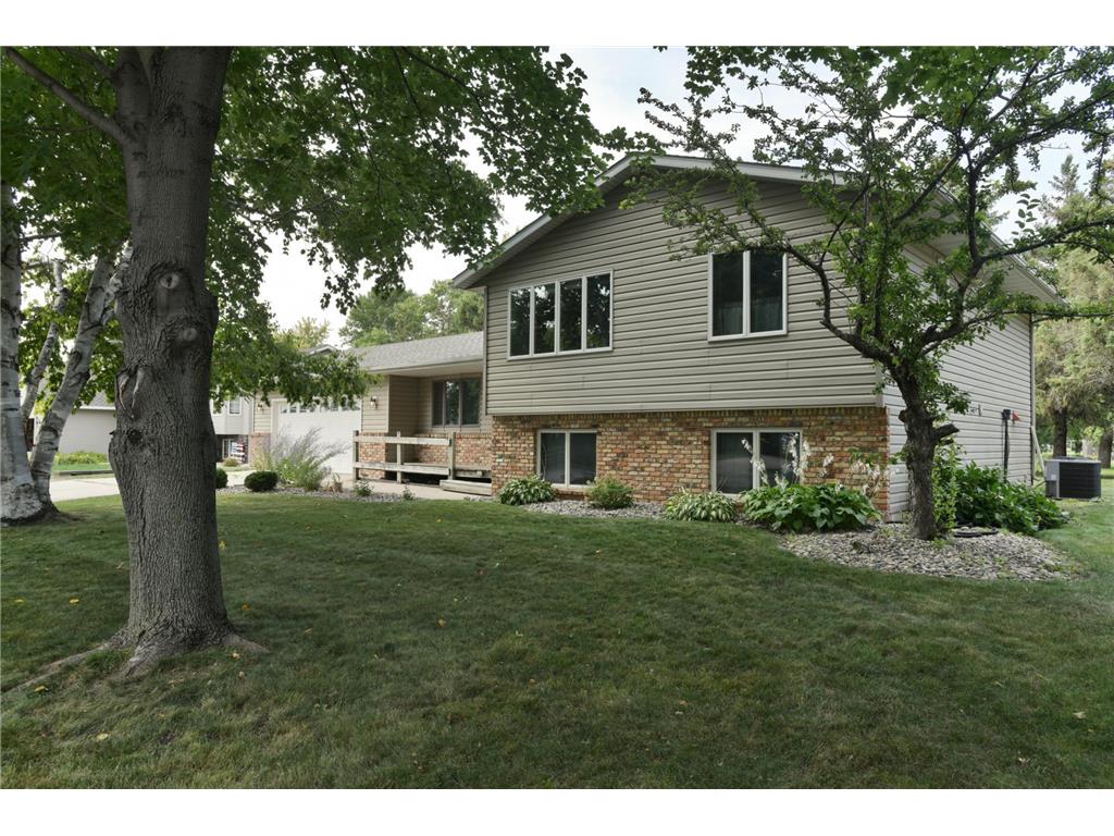 1900 20th Avenue SW Willmar MN 56201 6427235 image1