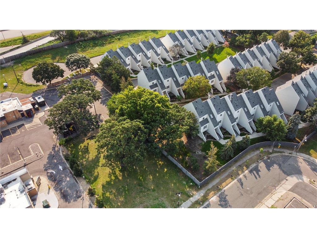 1900 5th Street N Minneapolis MN 55411 6599119 image2