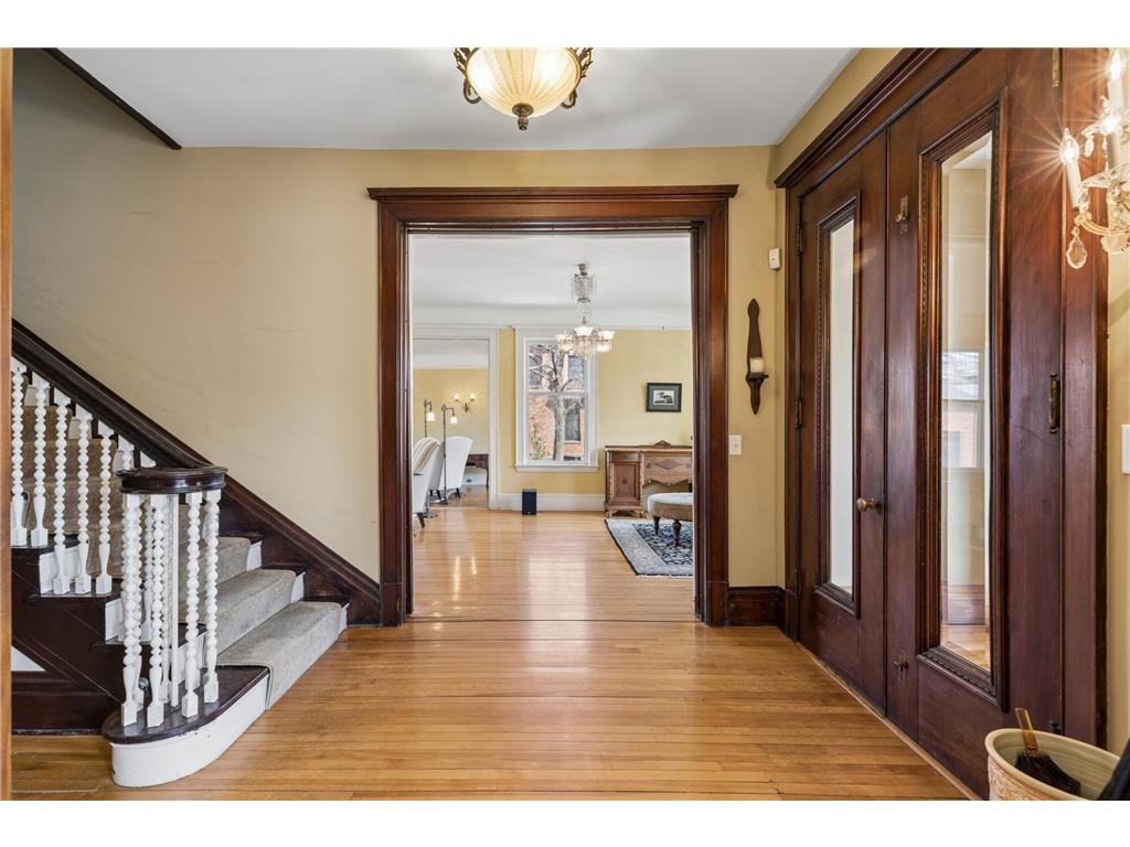 1900 Dupont Avenue S Minneapolis MN 55403 7037590 image10