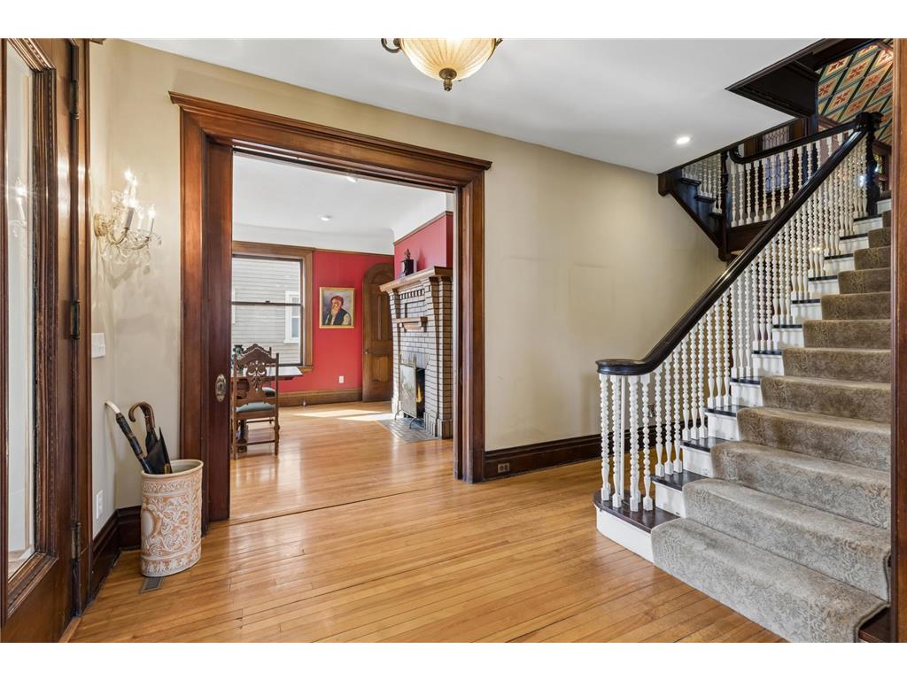 1900 Dupont Avenue S Minneapolis MN 55403 7037590 image14