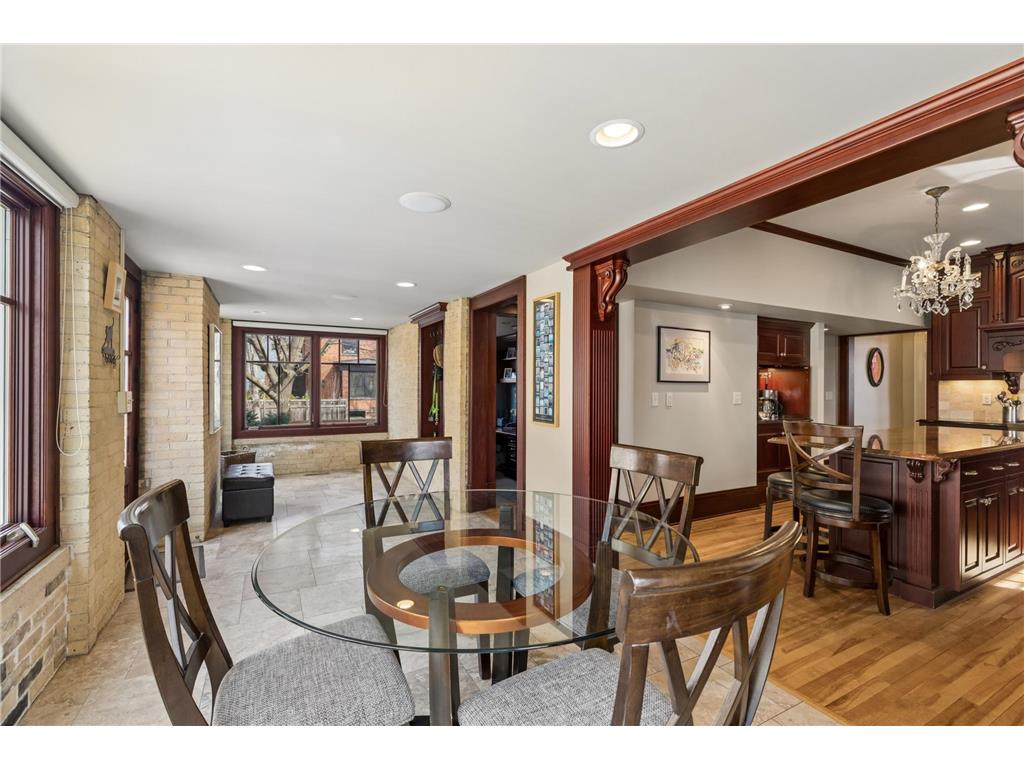 1900 Dupont Avenue S Minneapolis MN 55403 7037590 image23