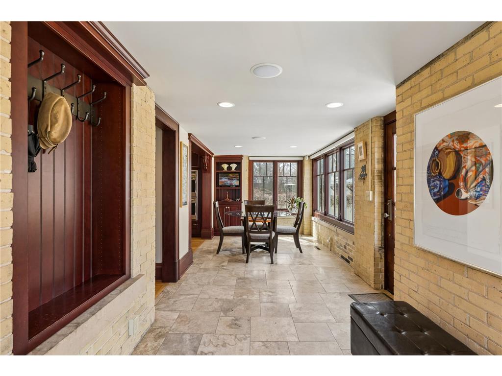 1900 Dupont Avenue S Minneapolis MN 55403 7037590 image24