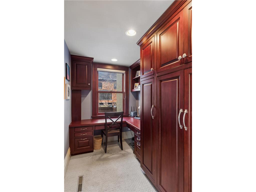 1900 Dupont Avenue S Minneapolis MN 55403 7037590 image25