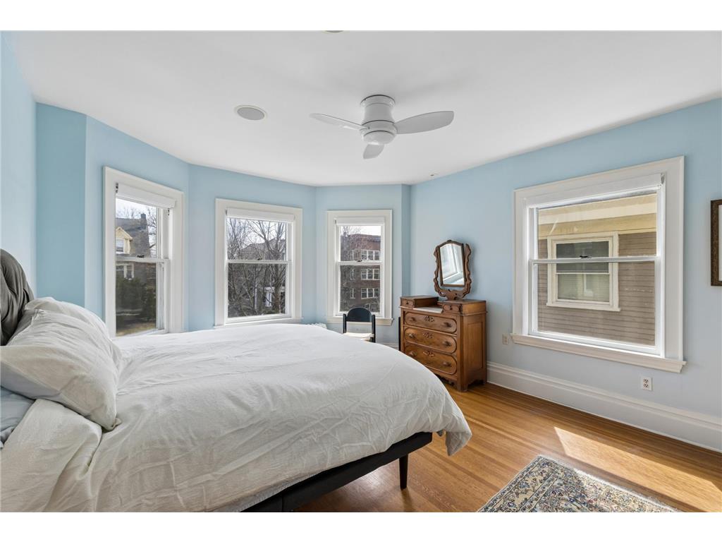 1900 Dupont Avenue S Minneapolis MN 55403 7037590 image34