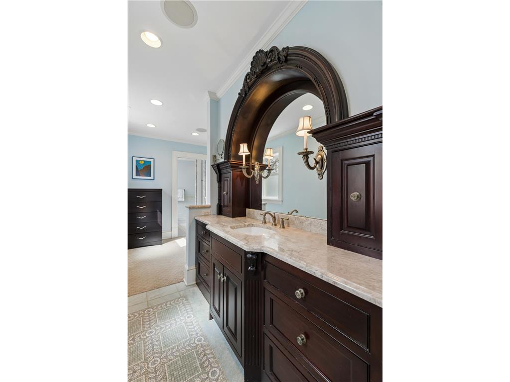 1900 Dupont Avenue S Minneapolis MN 55403 7037590 image36