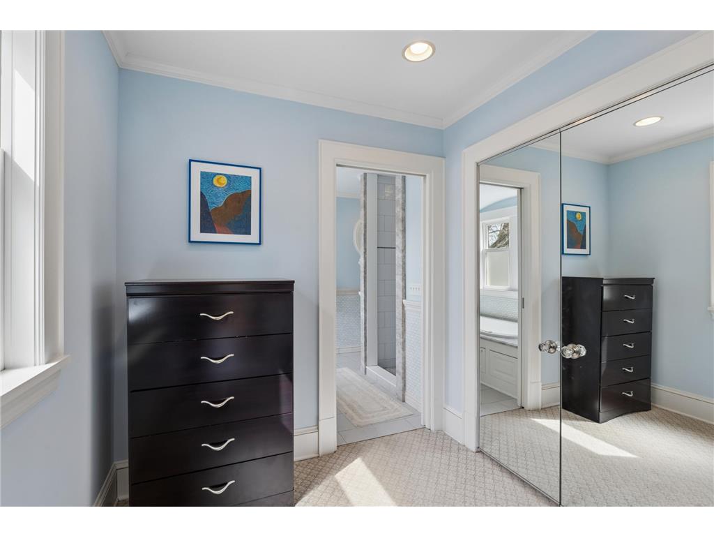 1900 Dupont Avenue S Minneapolis MN 55403 7037590 image38