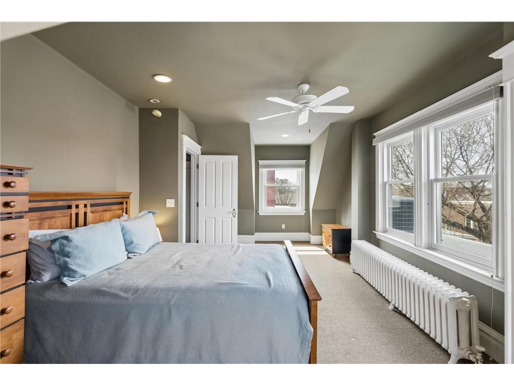 1900 Dupont Avenue S Minneapolis MN 55403 7037590 image56