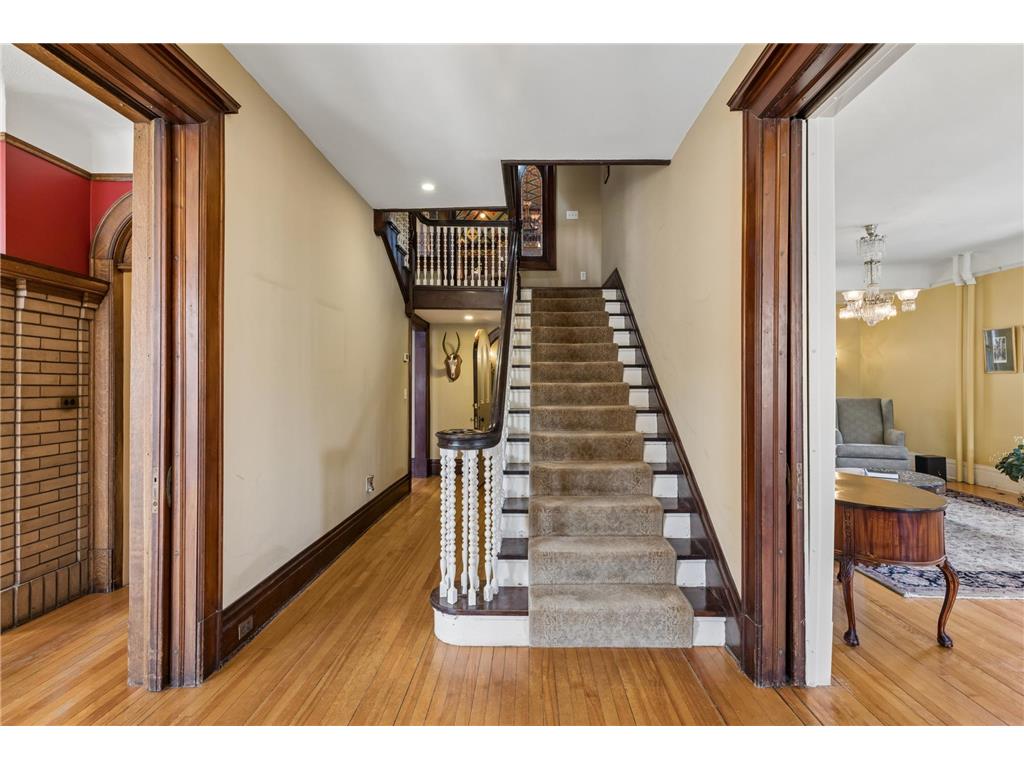 1900 Dupont Avenue S Minneapolis MN 55403 7037590 image9