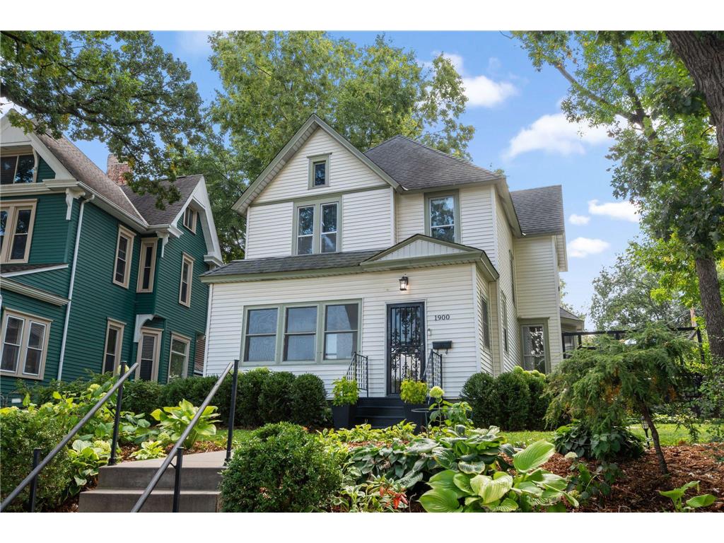 1900 Feronia Avenue Saint Paul MN 55104 6760003 image1