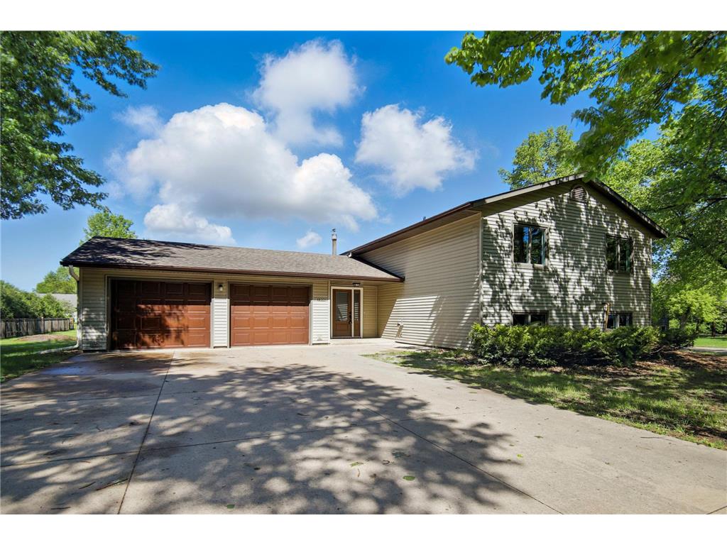 1900 Greenwood Drive Owatonna MN 55060 6724821 image1