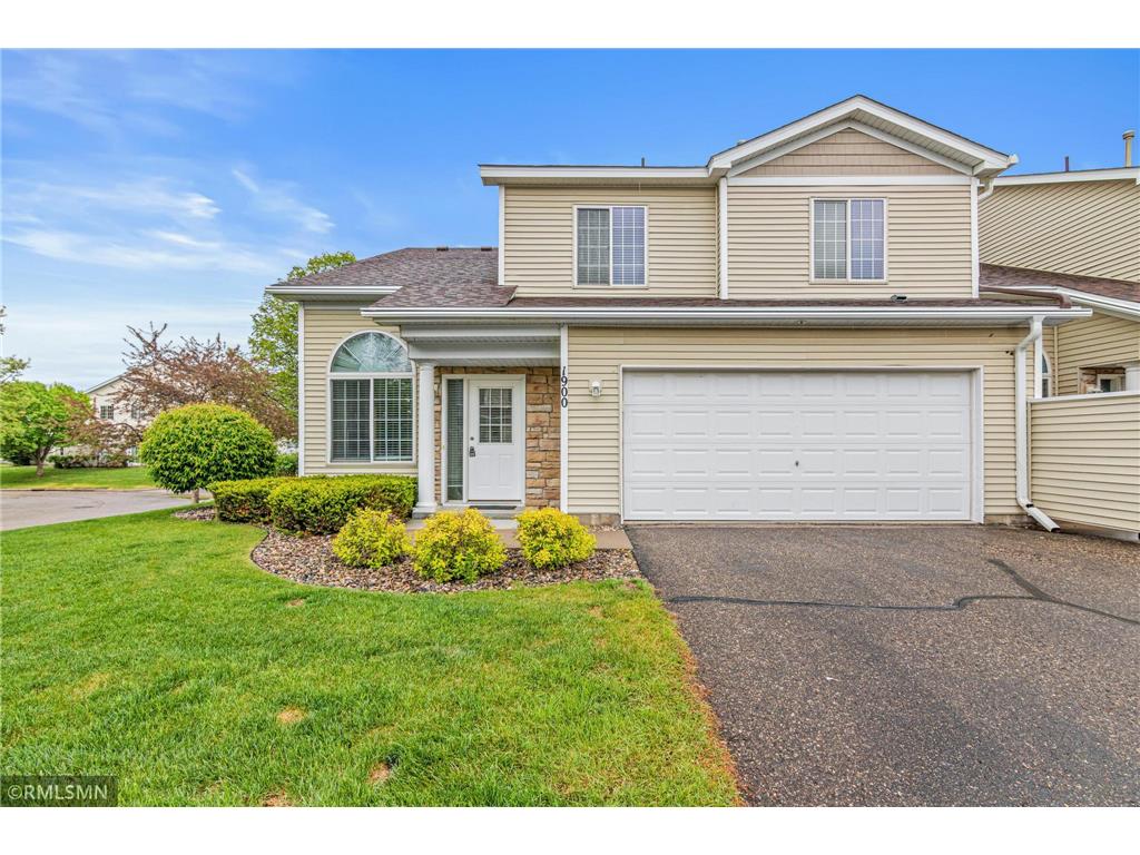 1900 Hawthorne Point Hudson WI 54016 7077688 image1