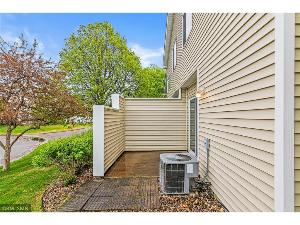 1900 Hawthorne Point Hudson WI 54016 7077688 image33
