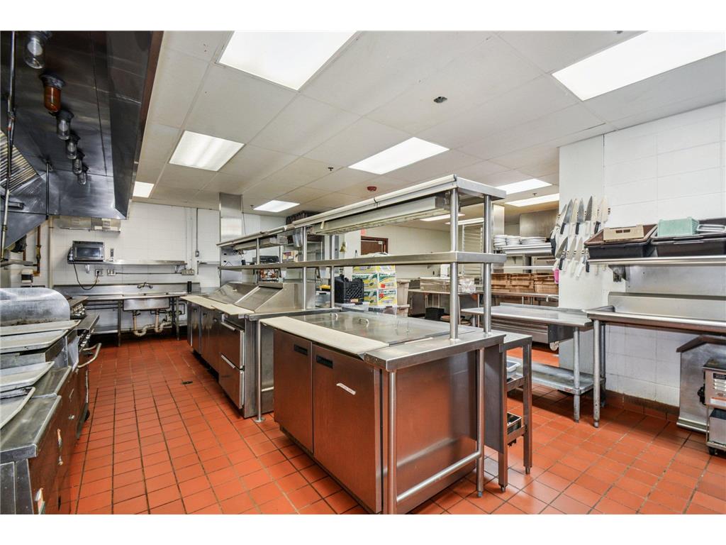 1900 Marshall Street NE Minneapolis MN 55415 - Mississippi 7001191 image22